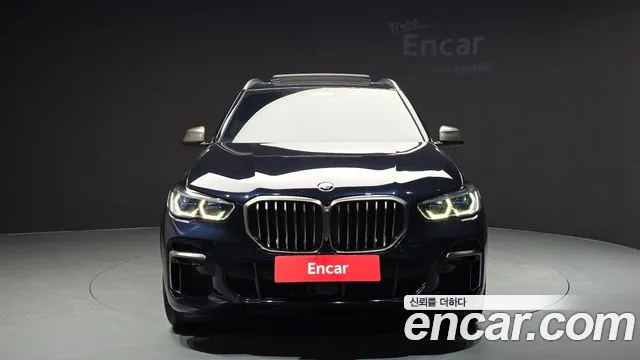 BMW X5 — Фото автомобиля 2