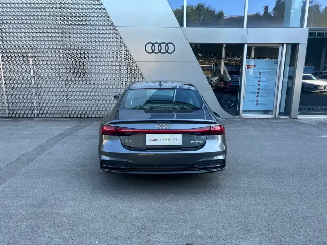 Audi A7 — Фото автомобиля 3