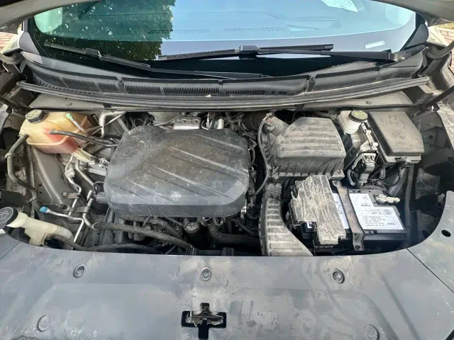 Maxus G90 — Фото автомобиля 7