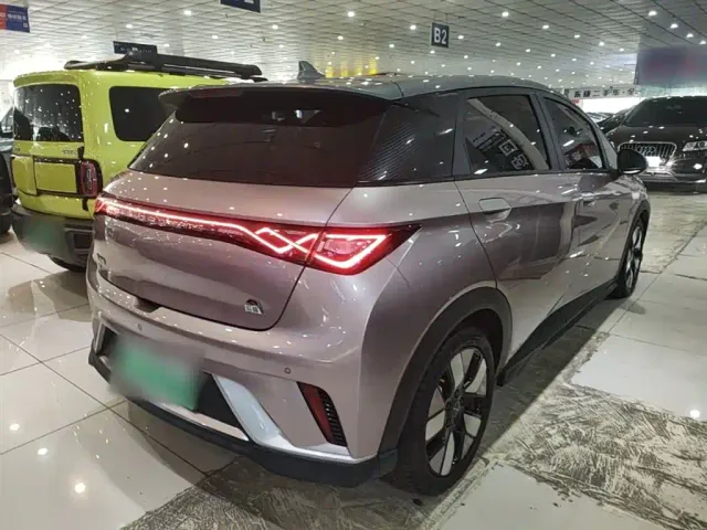 BYD Dolphin — Фото автомобиля 6