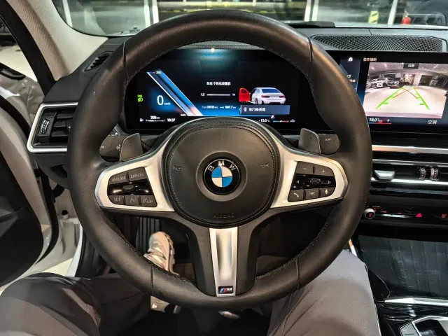BMW 3 Series — Фото автомобиля 12