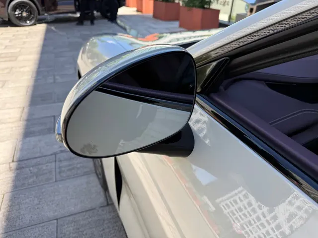 Xiaomi SU7 — Фото автомобиля 18