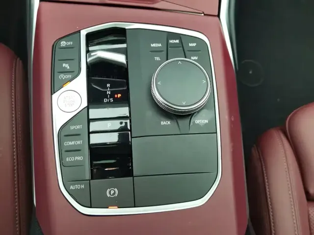 BMW 3 Series — Фото автомобиля 13