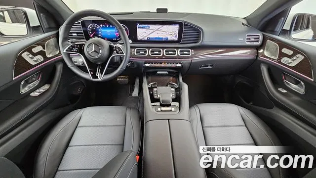 Mercedes-Benz GLE-Class — Фото автомобиля 10