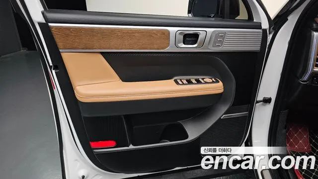 Hyundai Santafe Santa Fe (MX5) Бензин 2.5T 2WD — Фото автомобиля 21