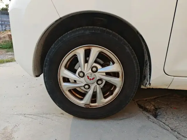 Wuling Hongguang Mini EV — Фото автомобиля 22