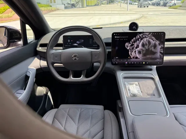 Nio EC6 — Фото автомобиля 10