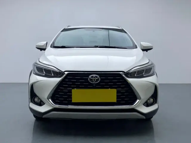 Toyota YARiS L Zhi Xuan — Фото автомобиля 2
