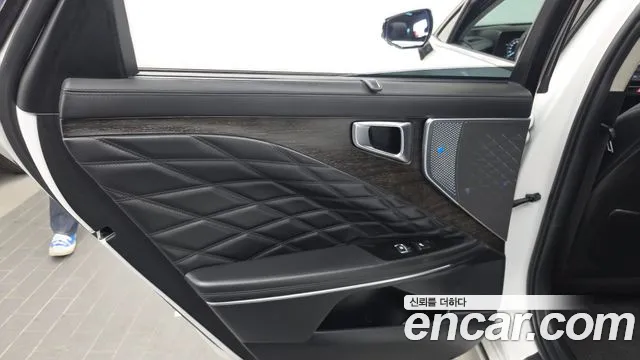 Kia K8 Hybrid — Фото автомобиля 14
