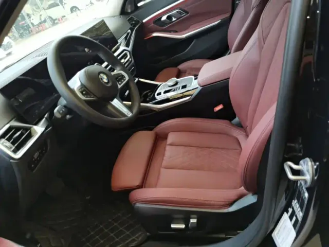 BMW 3 Series — Фото автомобиля 14