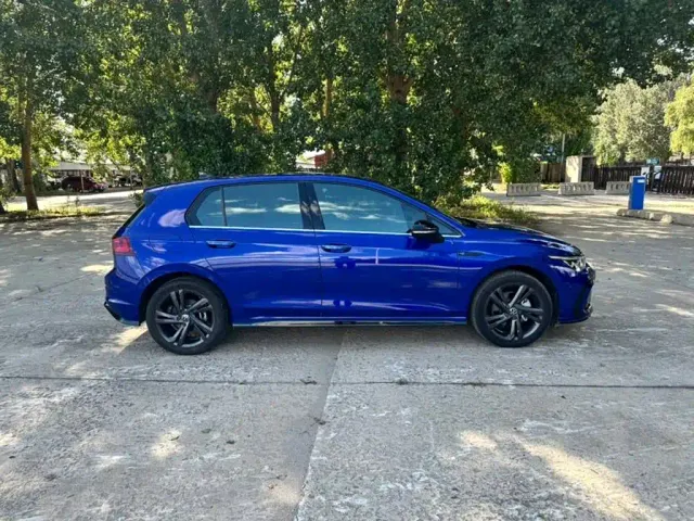 Volkswagen Golf — Фото автомобиля 4