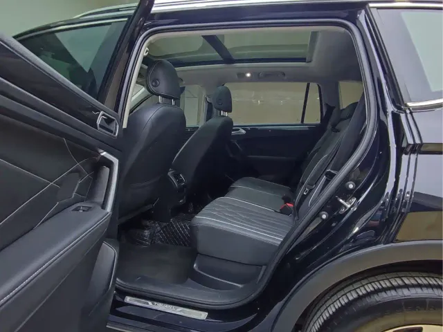 Volkswagen Tiguan L — Фото автомобиля 7