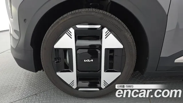 Kia EV3 — Фото автомобиля 5