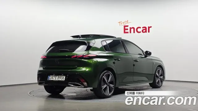 Фотография автомобиля — Peugeot 308 Generation 3