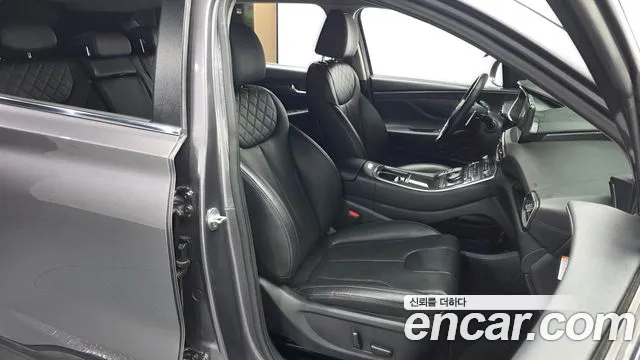 Hyundai Santafe — Фото автомобиля 26