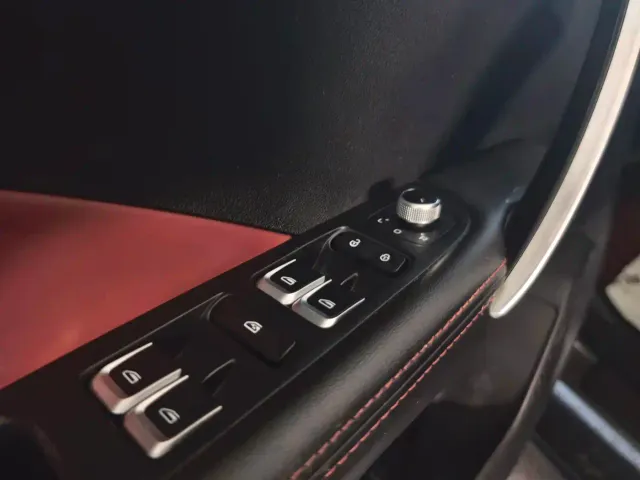 Geely Binyue 2021 1.4T DCT Diamond Edition — Фото автомобиля 4