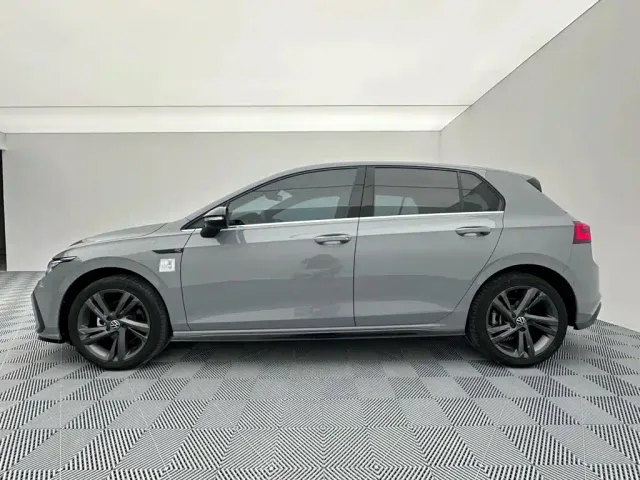 Volkswagen Golf — Фото автомобиля 8