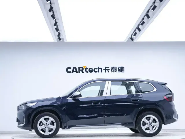 BMW X1 — Фото автомобиля 3