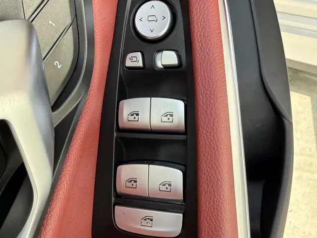 BMW i3 — Фото автомобиля 8