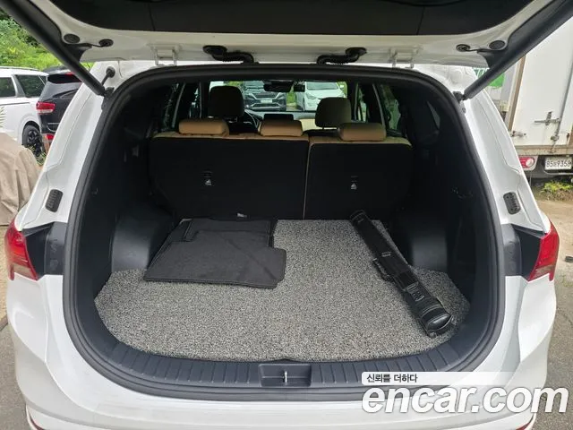 Hyundai Santa Fe Santa Fe (New) — Фото автомобиля 20