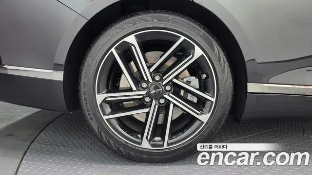 Genesis G80 Бензин 2.5 турбо AWD — Фото автомобиля 20