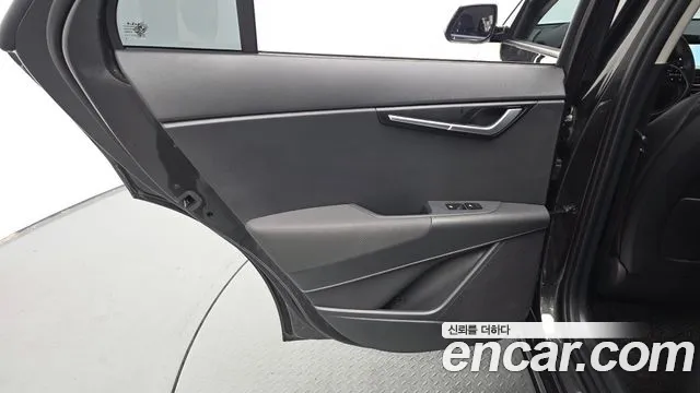 Kia Niro The All New Niro Signature — Фото автомобиля 25
