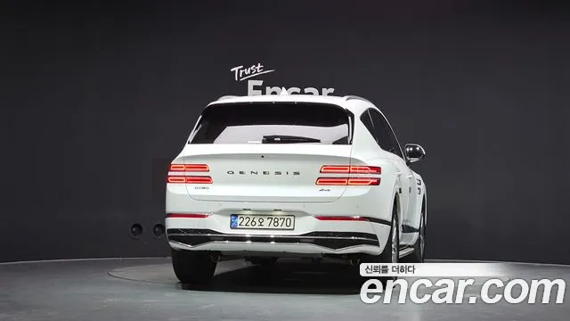 Genesis GV80 2.5T Бензин AWD — Фото автомобиля 4
