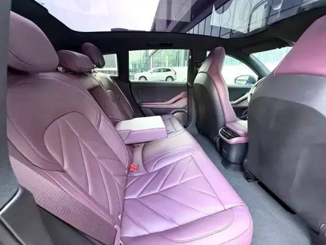 Nio ET5 Touring — Фото автомобиля 8