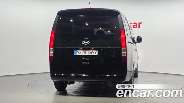 Hyundai Staria — Фото автомобиля 4