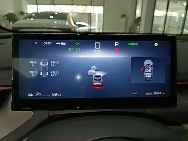 BYD Seal 06 GT — Фото автомобиля 11