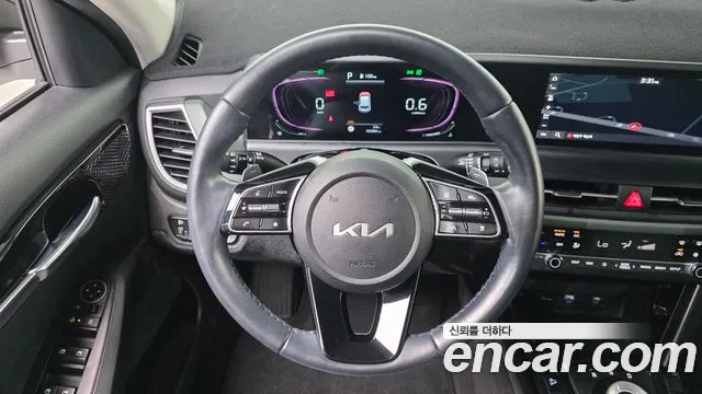 Kia Seltos Новый Seltos Бензин 2.0 2WD — Фото автомобиля 13