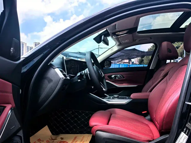BMW 3 Series — Фото автомобиля 4