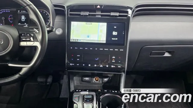 Hyundai Tucson Tucson (NX4) Бензин 1.6 турбо 2WD — Фото автомобиля 14