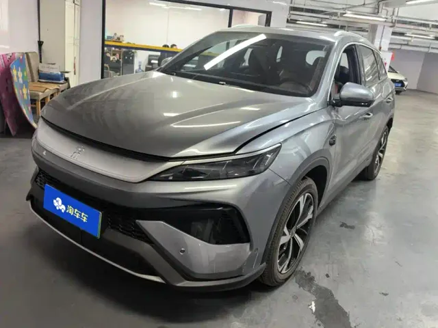 Фотография автомобиля — BYD Song Pro