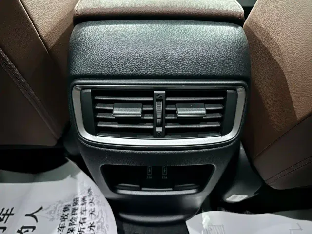 Honda CR-V — Фото автомобиля 3