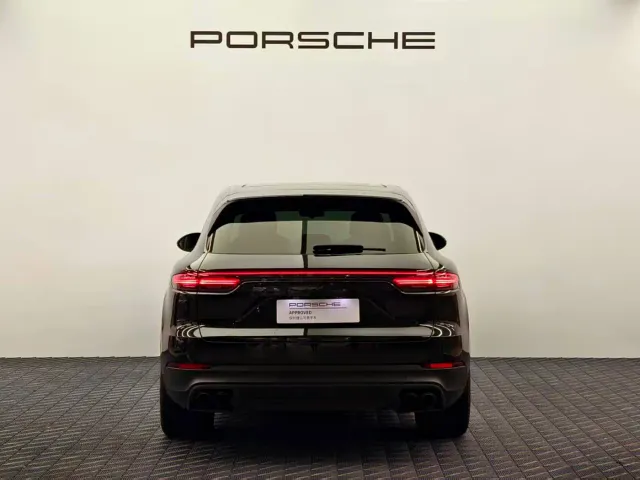 Porsche Cayenne — Фото автомобиля 6