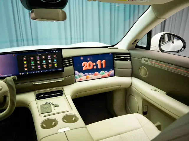 IM Motors LS6 — Фото автомобиля 7
