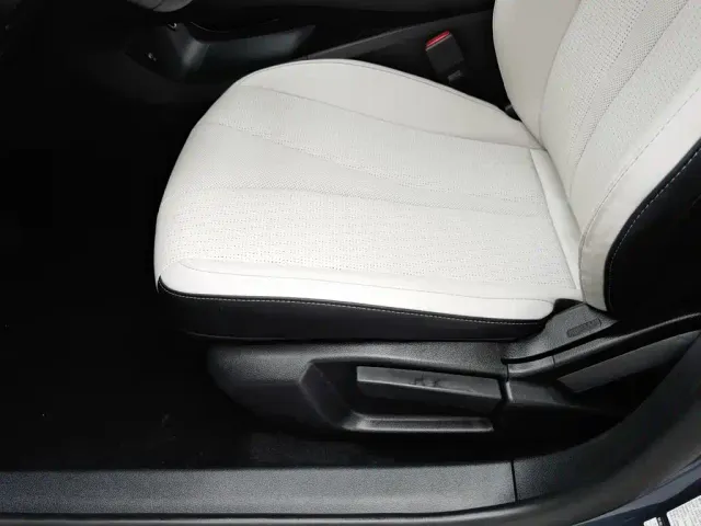 BYD Seal 05 DM-i — Фото автомобиля 20