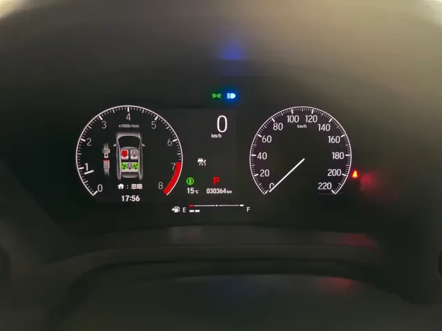 Honda Vezel — Фото автомобиля 8