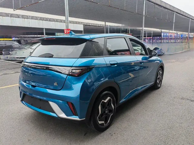 BYD Dolphin — Фото автомобиля 6