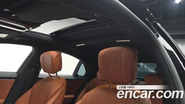 Mercedes-Benz S-Class S-класс W223 — Фото автомобиля 19