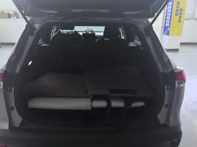 Toyota Corolla Cross — Фото автомобиля 4