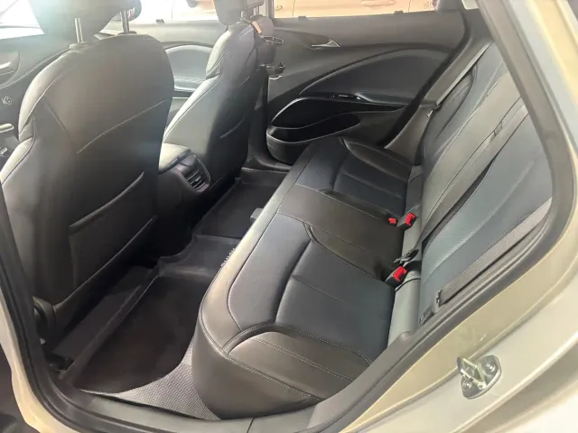 Buick Velite 6 — Фото автомобиля 7