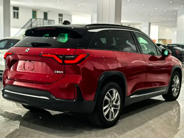 Nio ES6 — Фото автомобиля 4