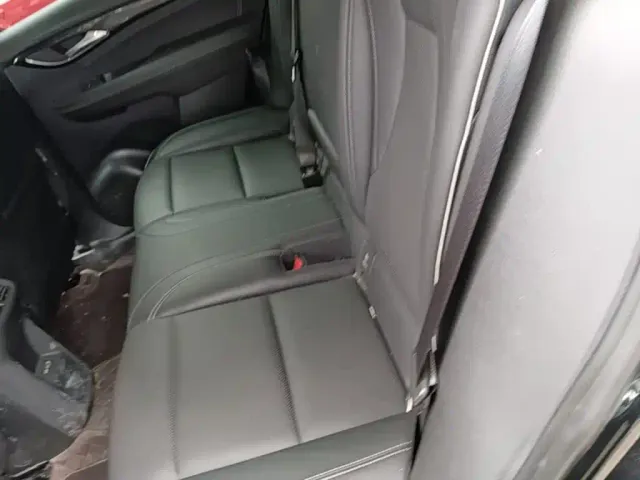 Buick Envision Plus — Фото автомобиля 16