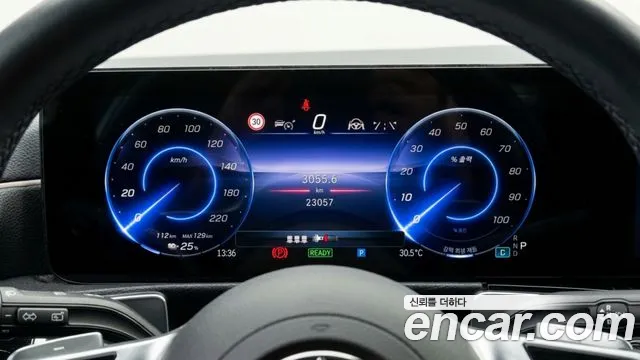 Mercedes-Benz EQB X243 — Фото автомобиля 8