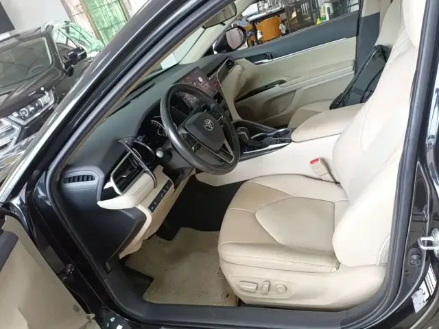 Toyota Camry 2021 2.0G Luxury Edition — Фото автомобиля 13