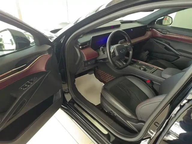 Ford Mondeo — Фото автомобиля 11