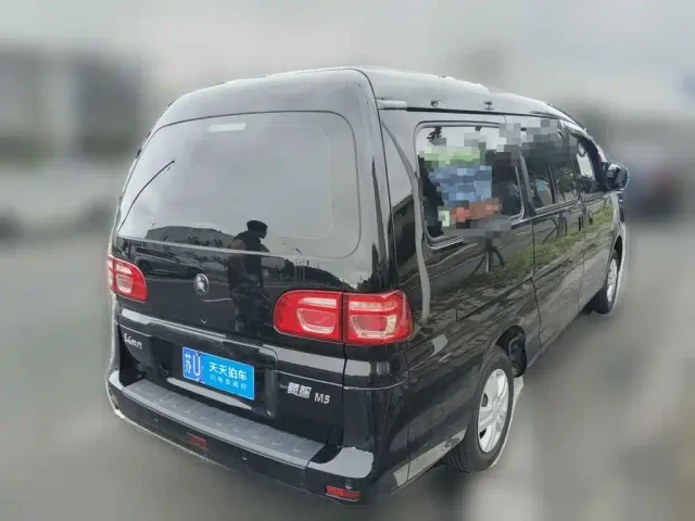 Forthing Lingzhi — Фото автомобиля 2