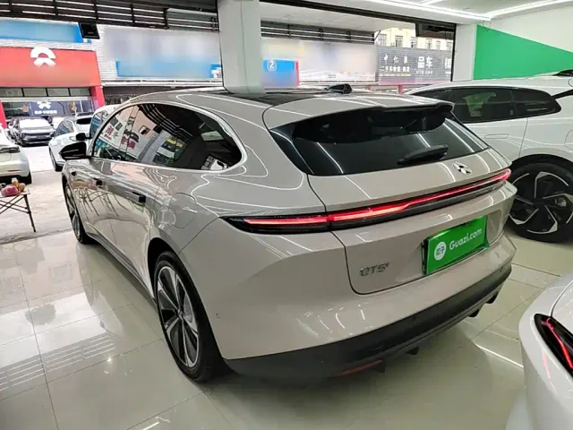 Nio ET5 Touring — Фото автомобиля 4